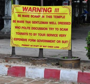 Temple Warning Chedi Wat (c) O.Boundy